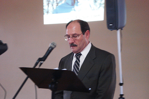 Prefeito José Ivo Sartori durante discurso.